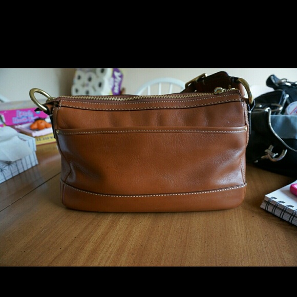 COACH vintage Legacy collection. leather hobo/shoulder bag!! - Picture 2 of 16